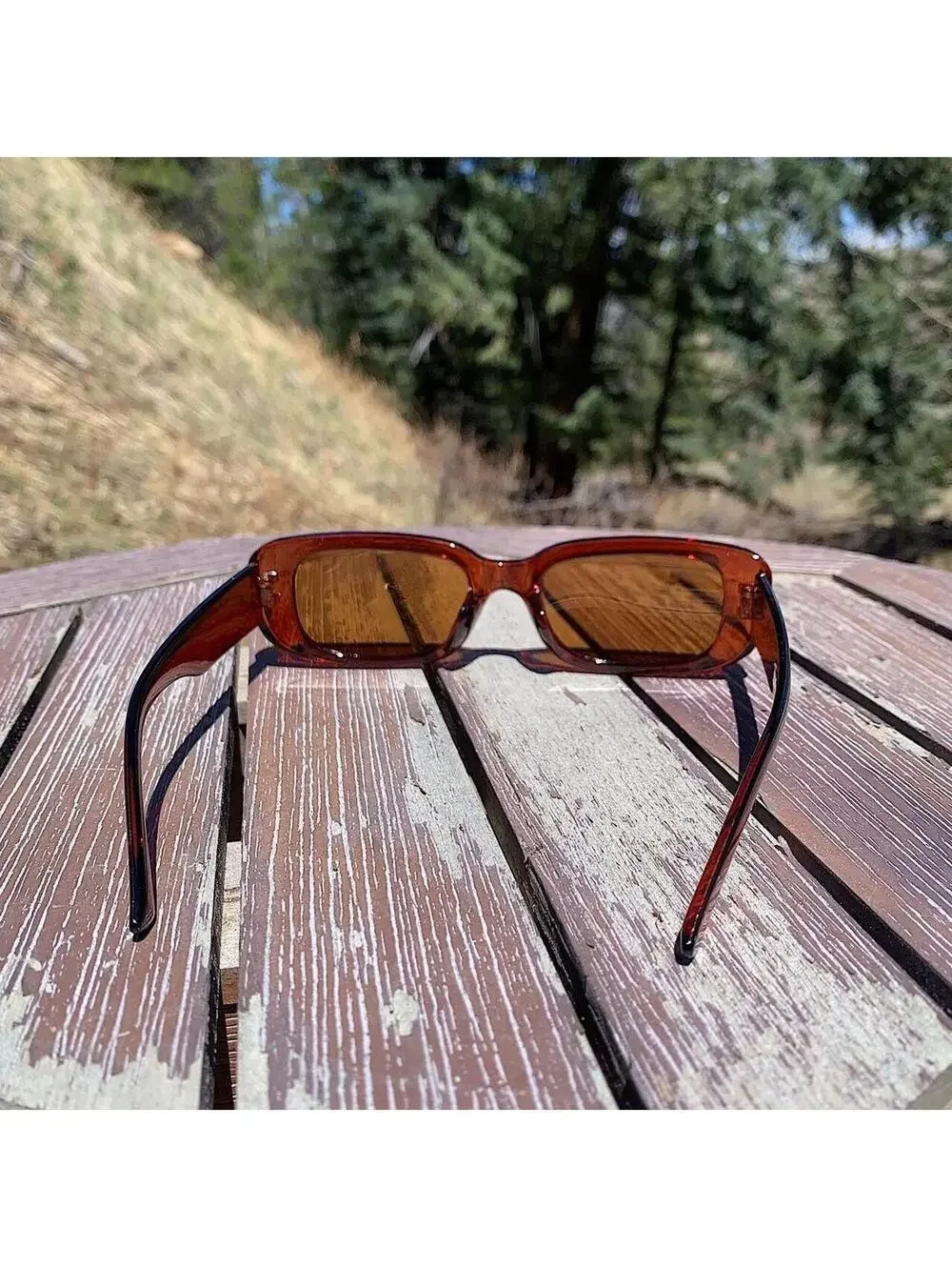 Vintage y2k style Burgundy Brown high quality square shaped sunglasses. Tinted